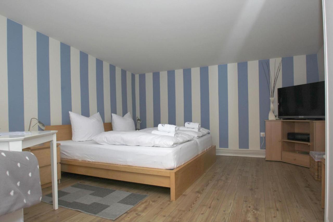 F-1016 Haus Maigloeckchen Doppelzimmer 03 Terrasse, Fruehstueck Goehren  Kültér fotó